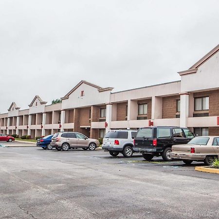 Westampton Red Roof Inn & Suites Mt Holly - Mcguire Afb מראה חיצוני תמונה