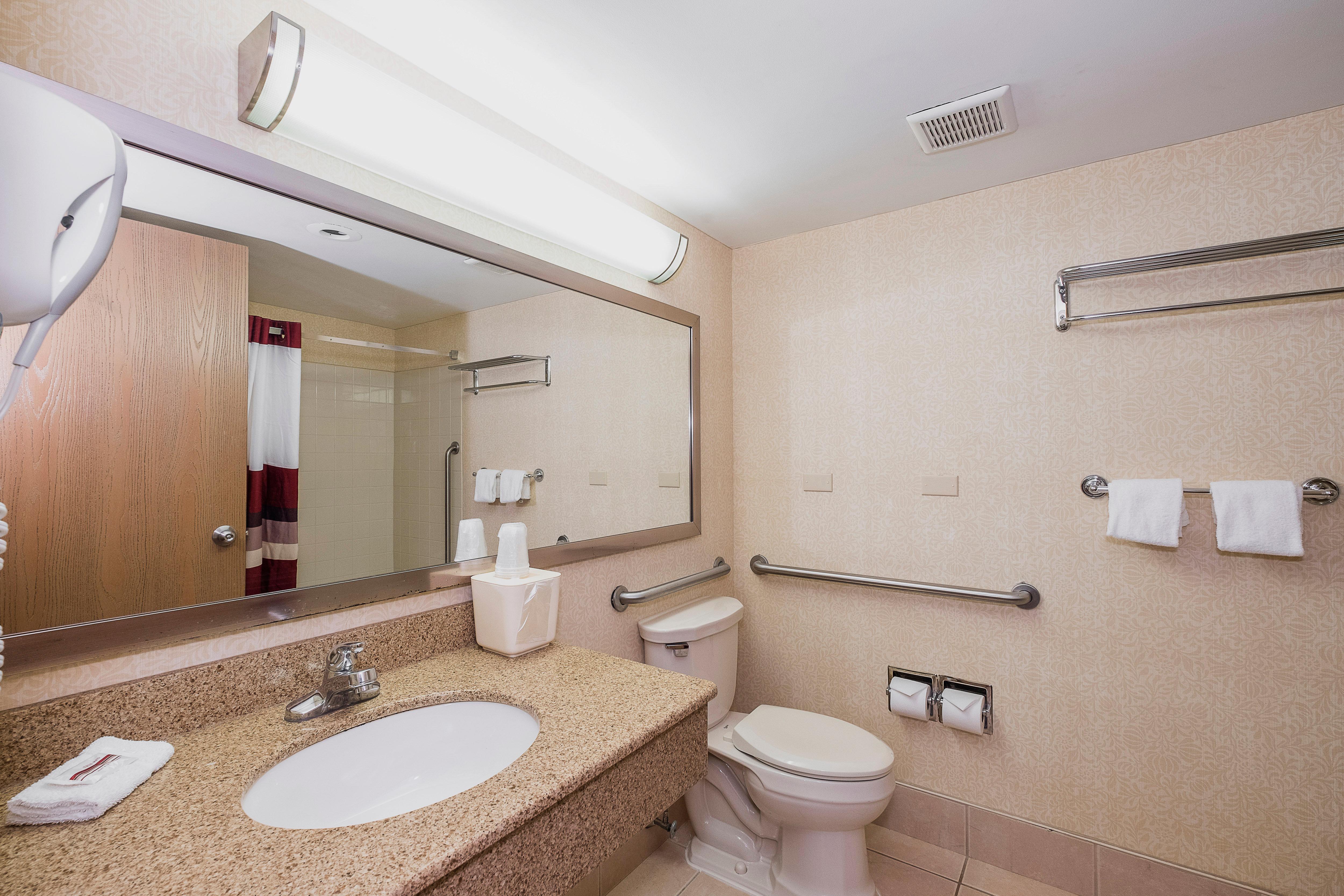 Westampton Red Roof Inn & Suites Mt Holly - Mcguire Afb מראה חיצוני תמונה