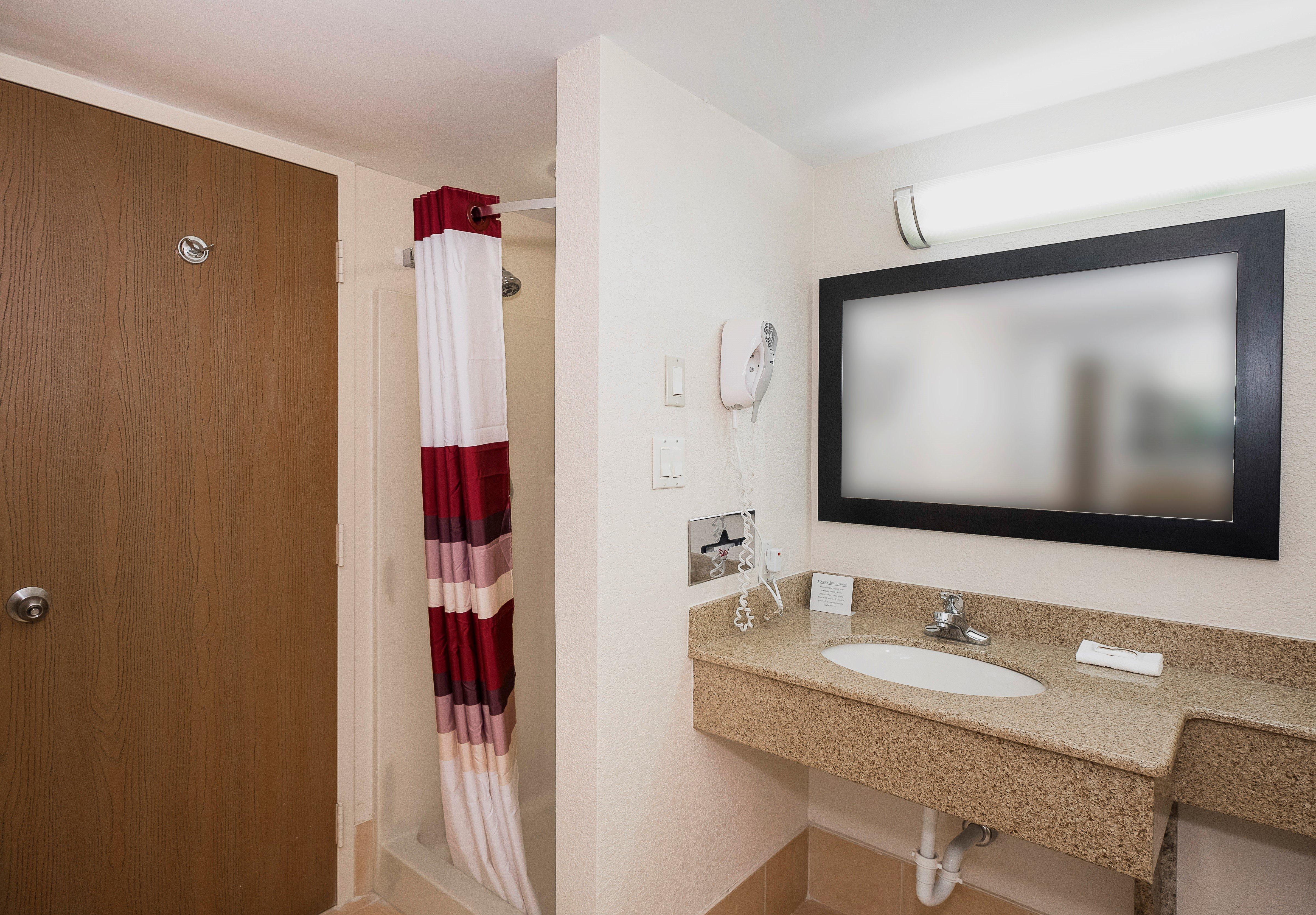 Westampton Red Roof Inn & Suites Mt Holly - Mcguire Afb מראה חיצוני תמונה