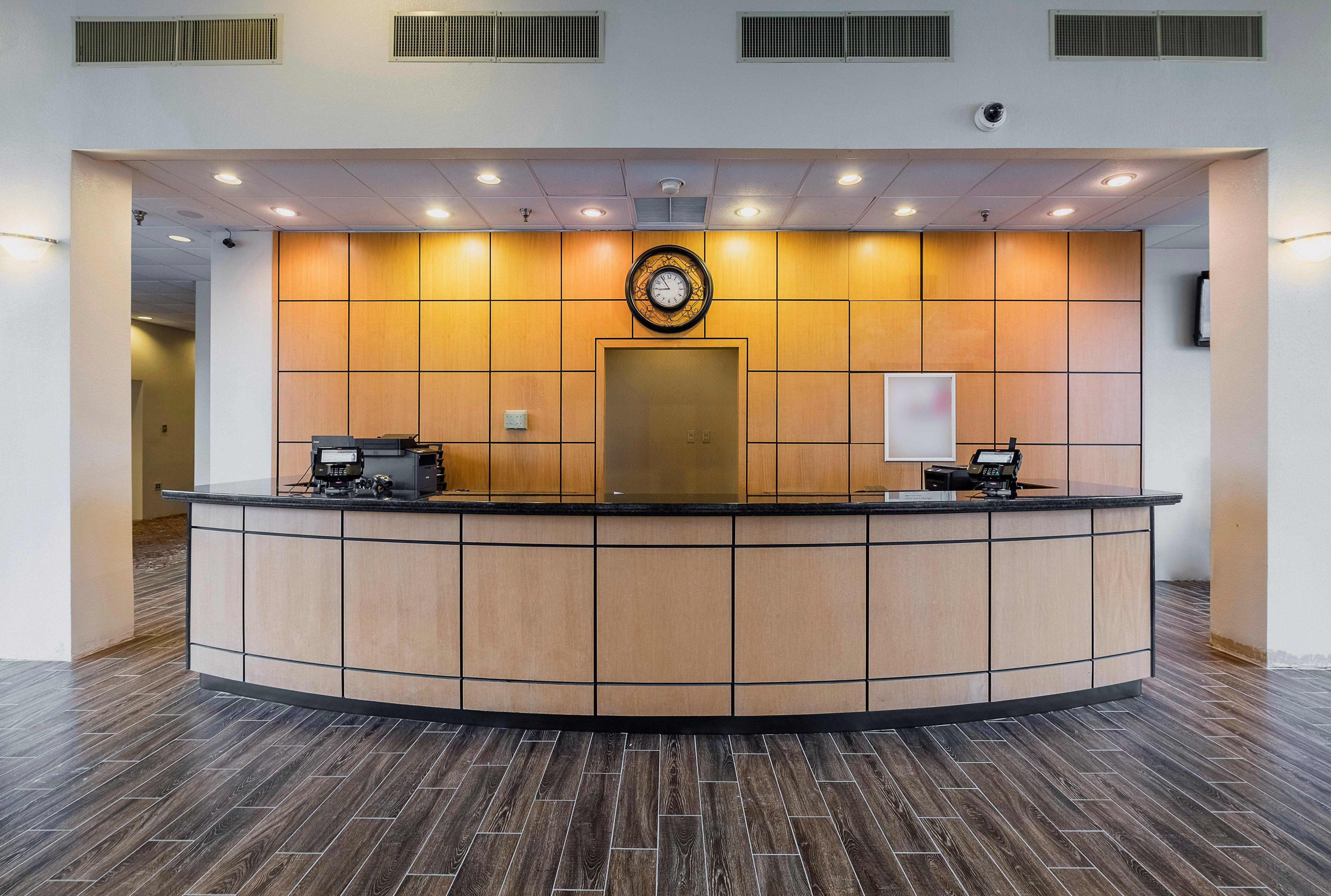 Westampton Red Roof Inn & Suites Mt Holly - Mcguire Afb מראה חיצוני תמונה