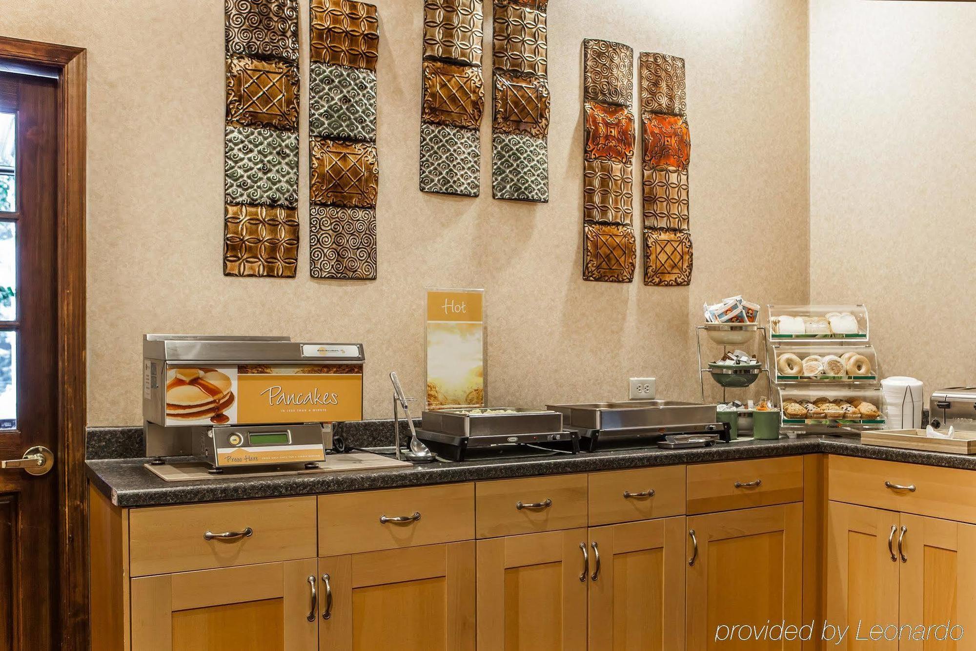 Westampton Red Roof Inn & Suites Mt Holly - Mcguire Afb מראה חיצוני תמונה