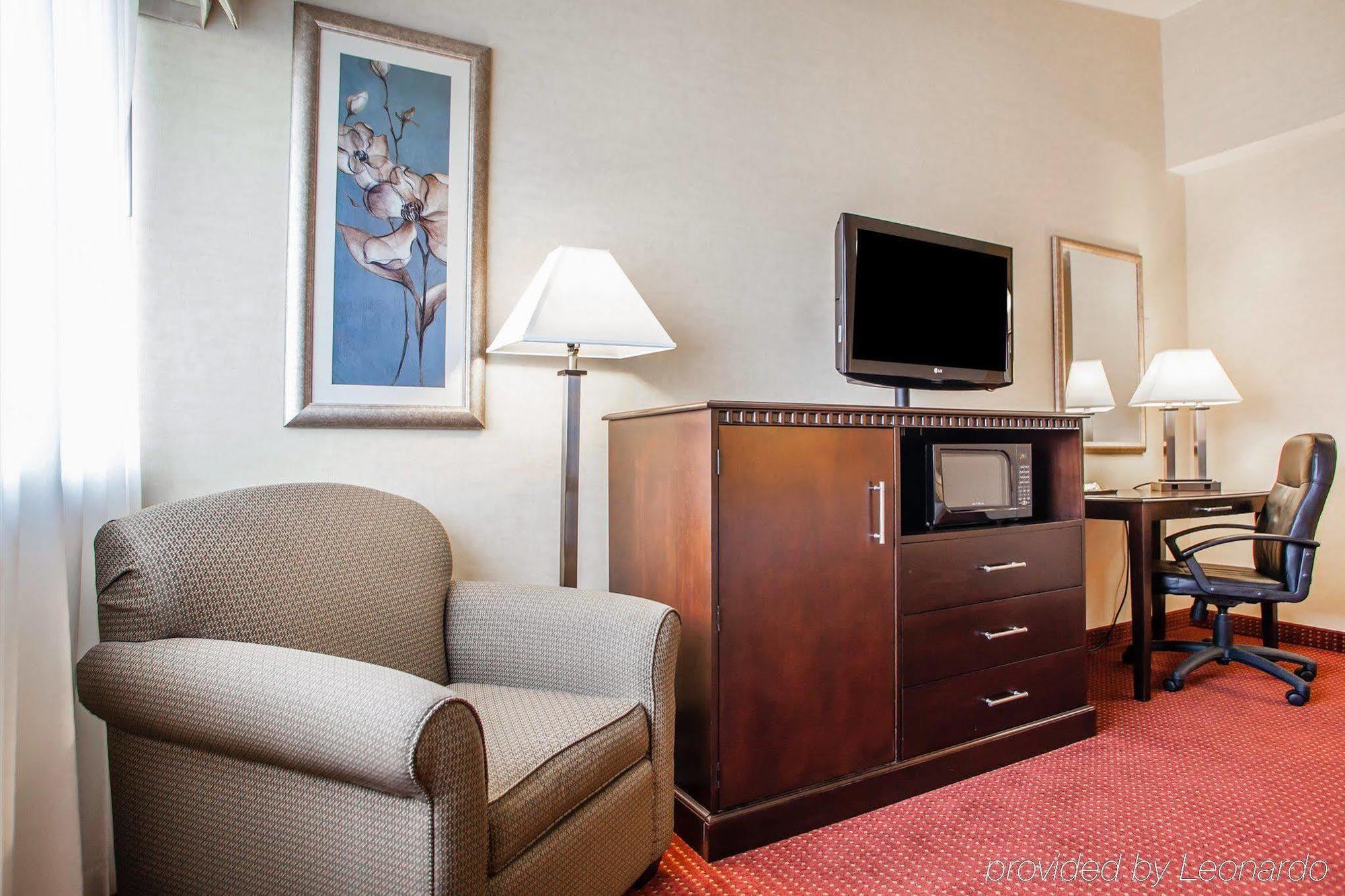 Westampton Red Roof Inn & Suites Mt Holly - Mcguire Afb מראה חיצוני תמונה