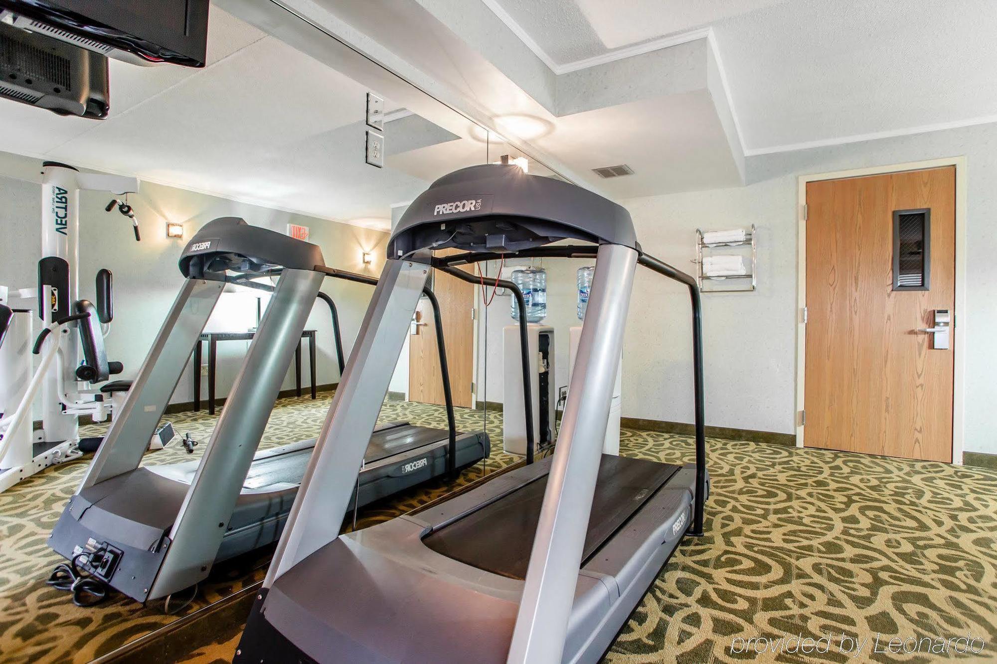 Westampton Red Roof Inn & Suites Mt Holly - Mcguire Afb מראה חיצוני תמונה