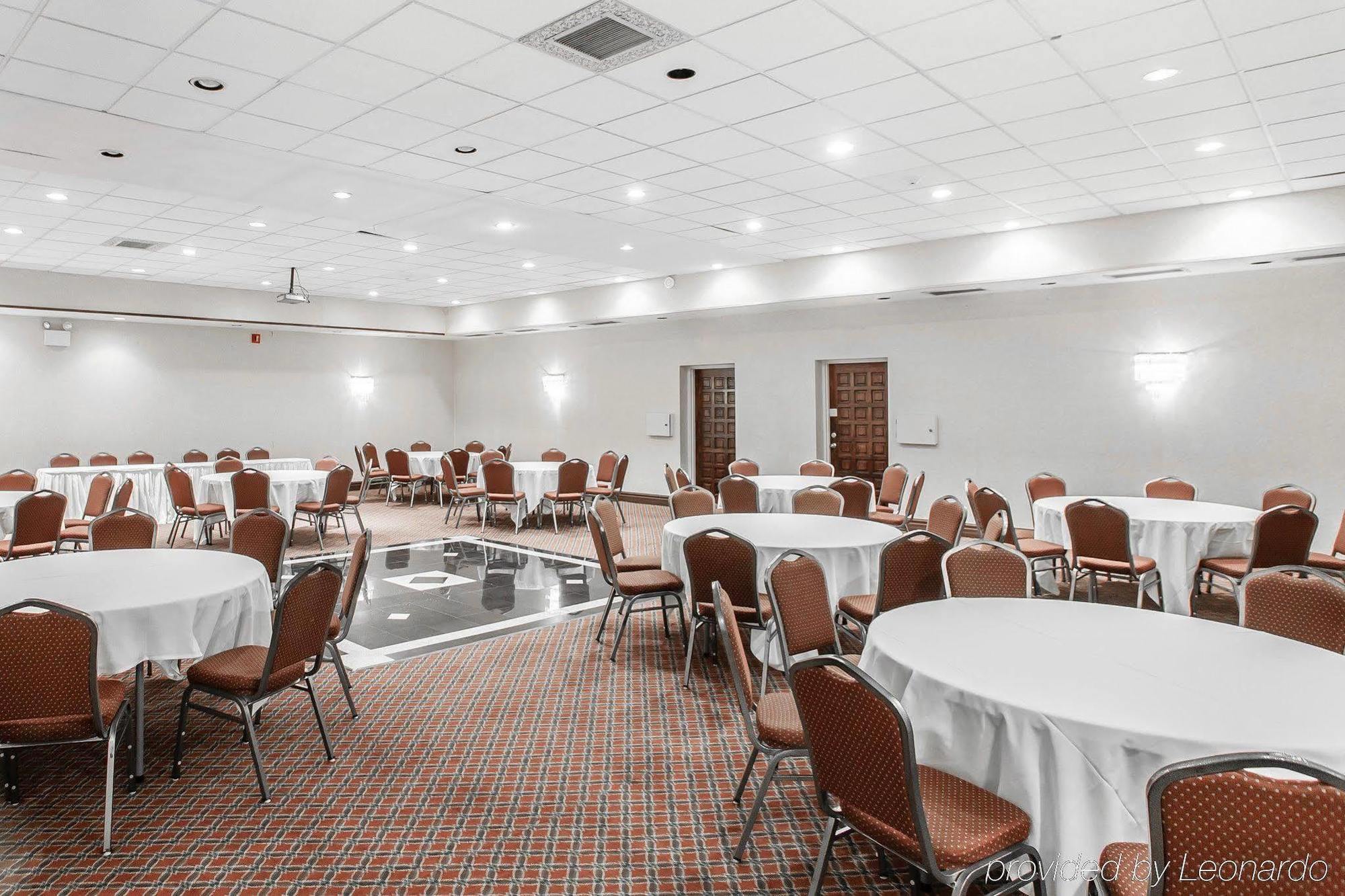 Westampton Red Roof Inn & Suites Mt Holly - Mcguire Afb מראה חיצוני תמונה