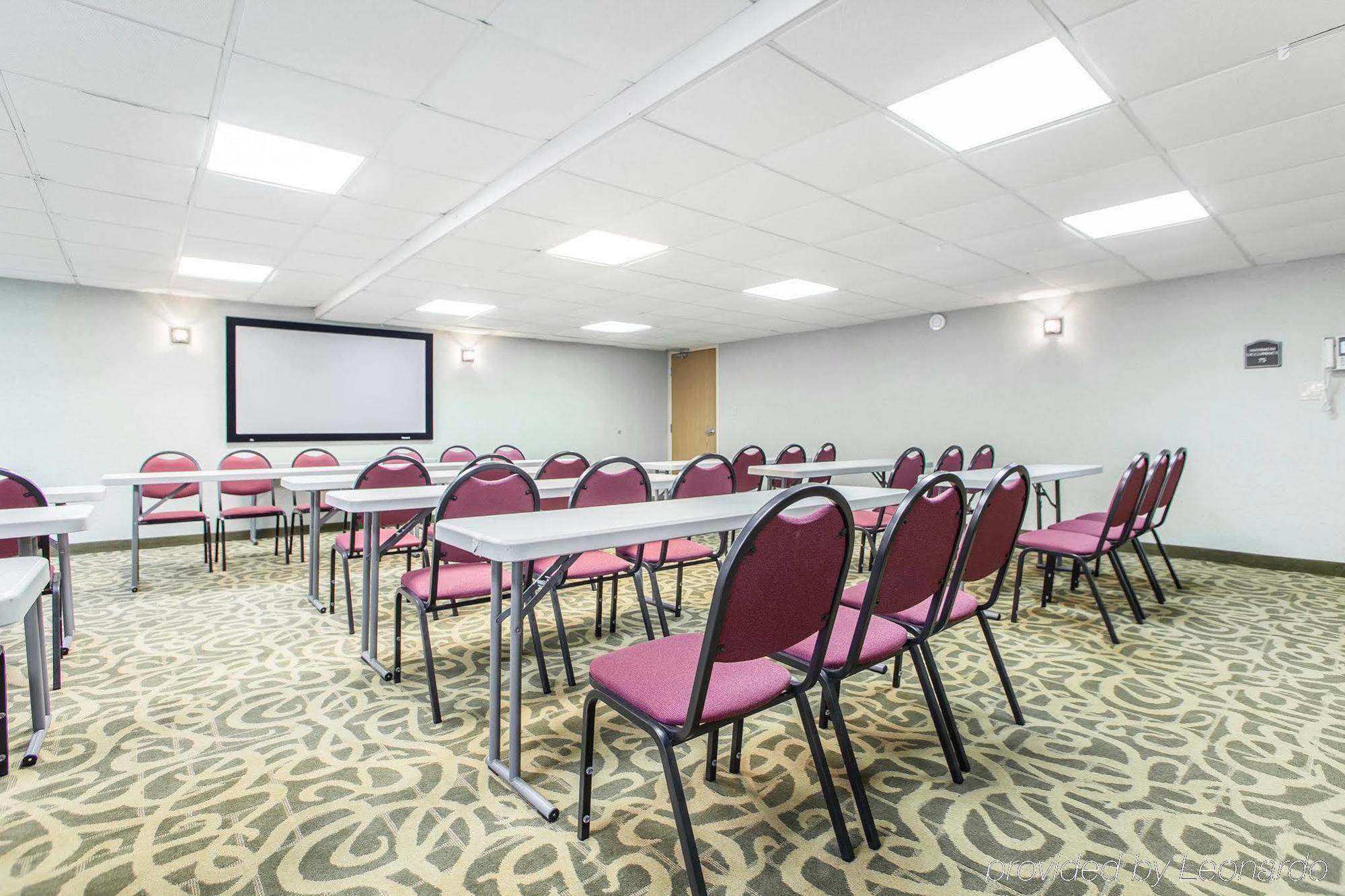 Westampton Red Roof Inn & Suites Mt Holly - Mcguire Afb מראה חיצוני תמונה